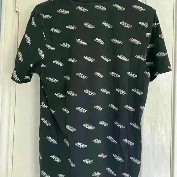 Adidas Black and White All Over Logo Print size medium - Picture 3 of 4